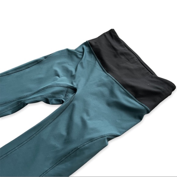 Lululemon Women’s Run The Day 7/8 High-Rise Tights 25” - Submarine/Black -Size 4 - Picture 3 of 7
